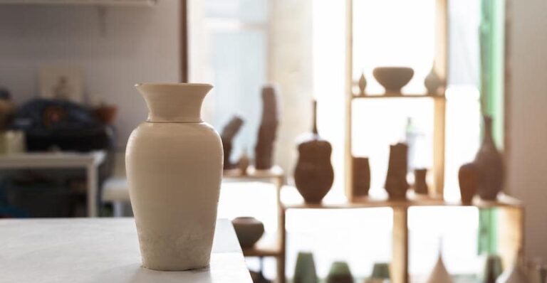 Read more about the article History Of Ceramic Decorative Art: Ancient Cultures To Modern Trends